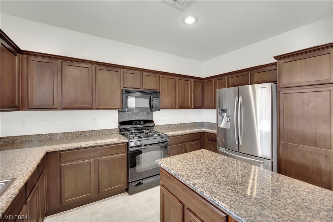 10464 Raining Sky Street