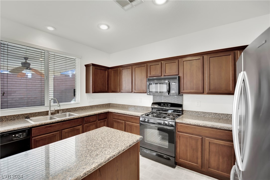 10464 Raining Sky Street