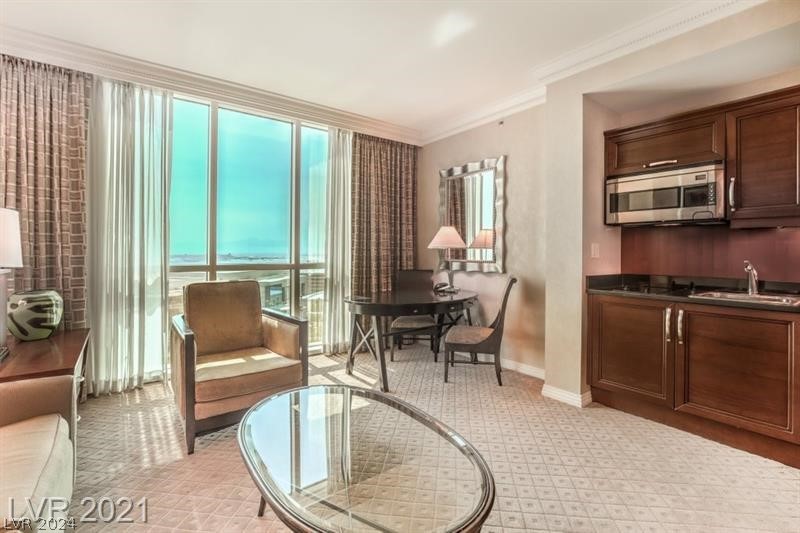 145 East Harmon Avenue 2104