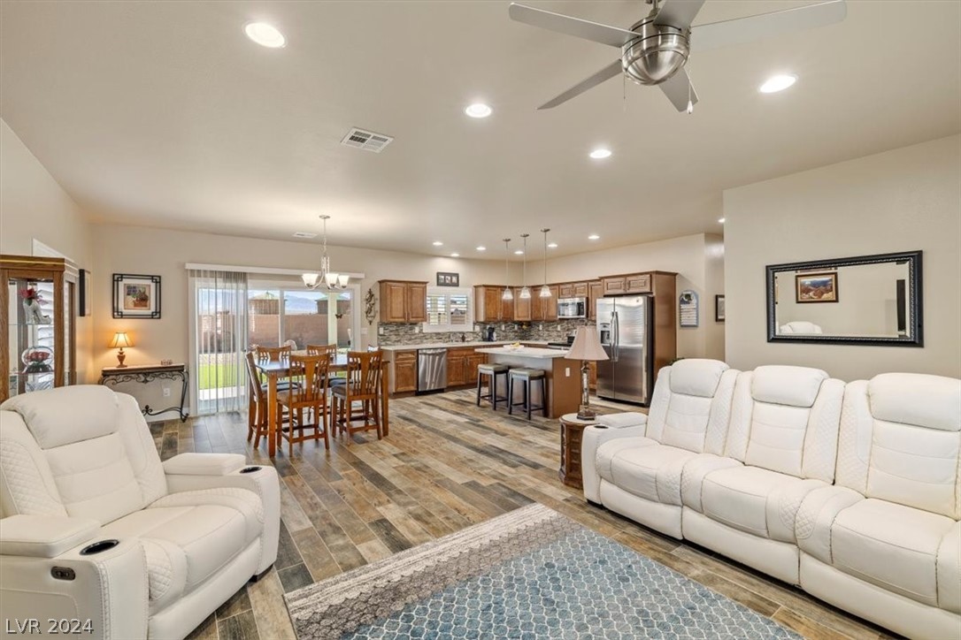 131 Magnolia Boulevard