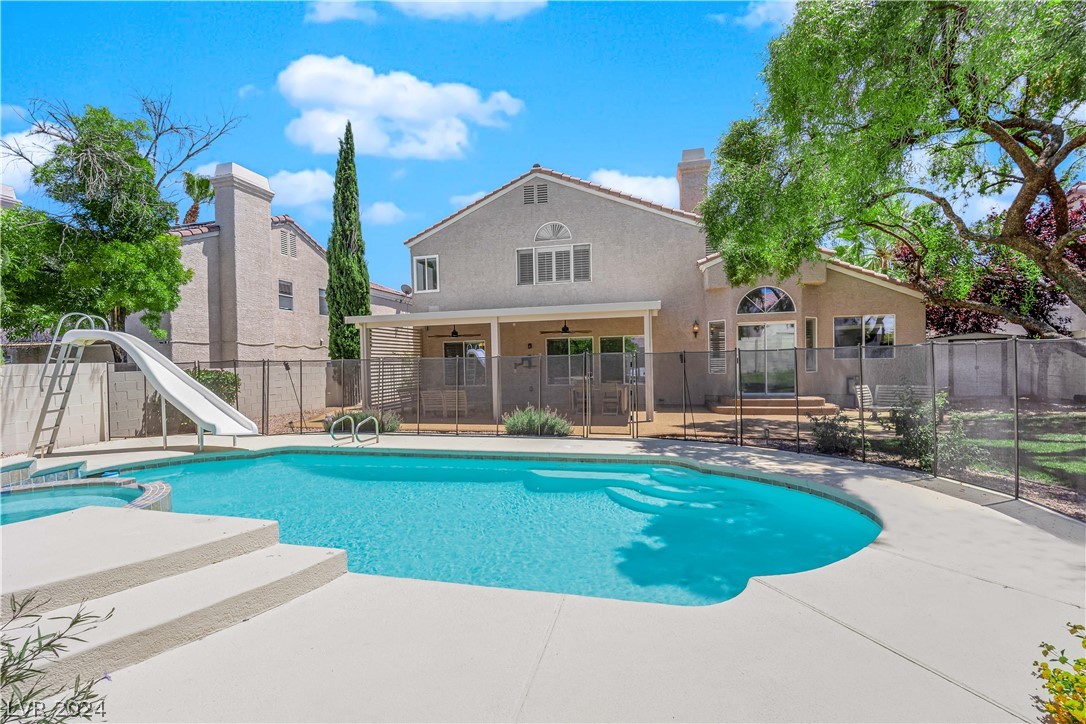 8112 Tropic Isle Circle