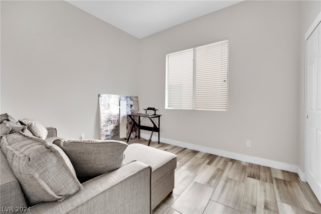 9000 High Horizon Avenue