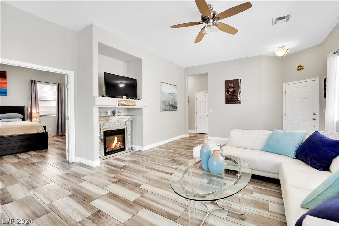 9000 High Horizon Avenue