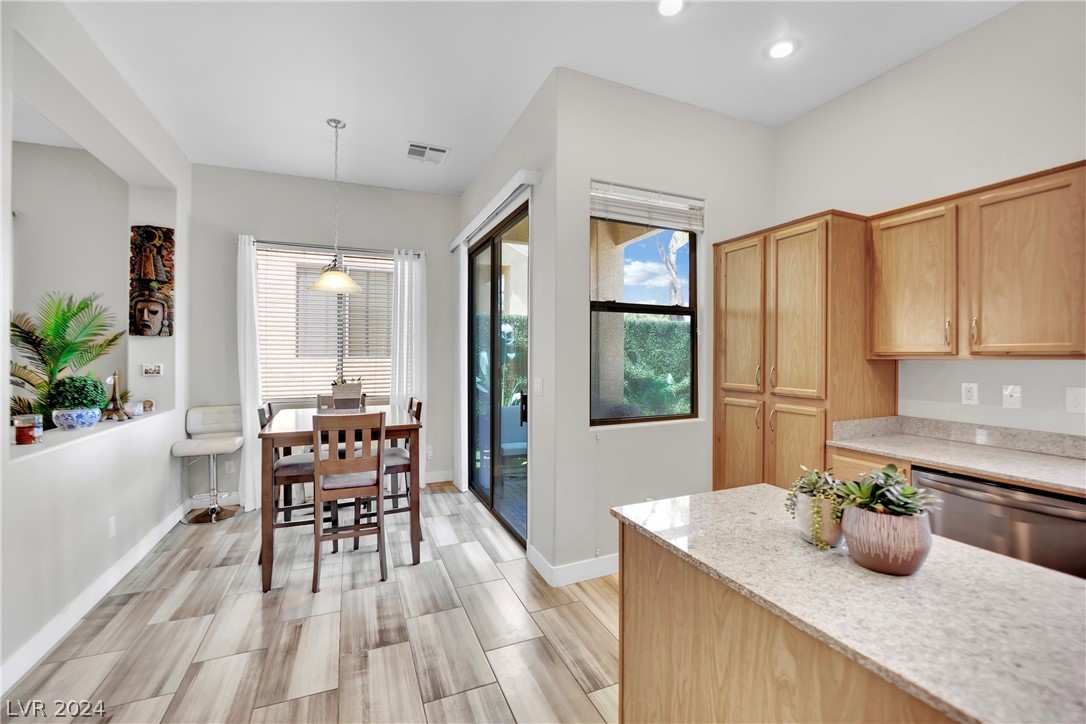 9000 High Horizon Avenue