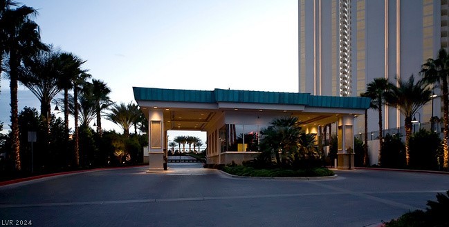 125 East Harmon Avenue 22809