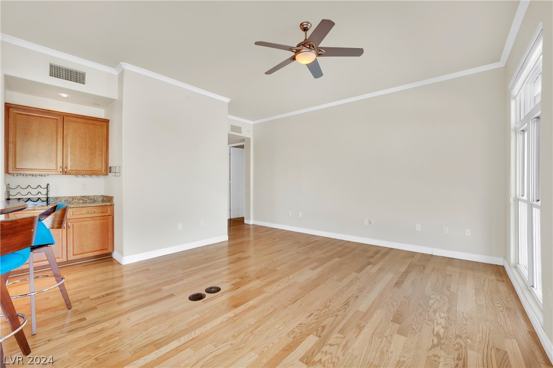 2220 Village Walk Drive 3224