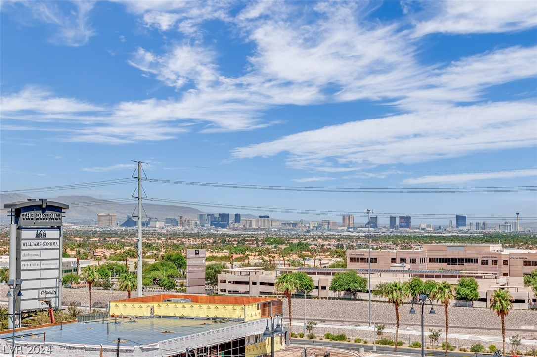 2220 Village Walk Drive 3224