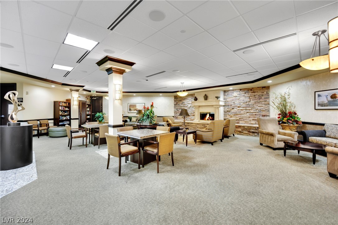 2220 Village Walk Drive 3224