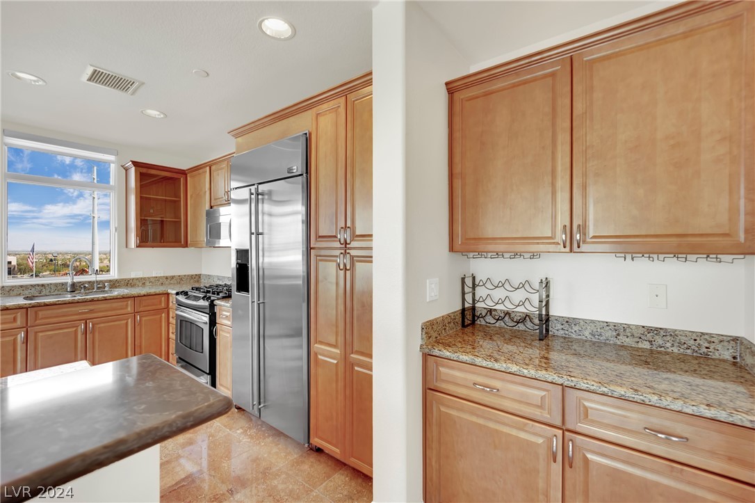 2220 Village Walk Drive 3224