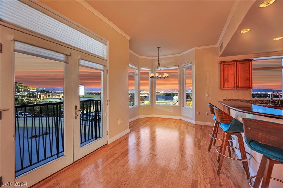 2220 Village Walk Drive 3224