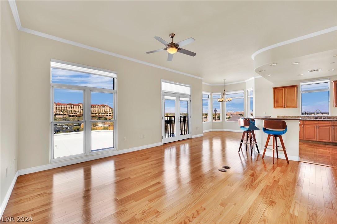 2220 Village Walk Drive 3224