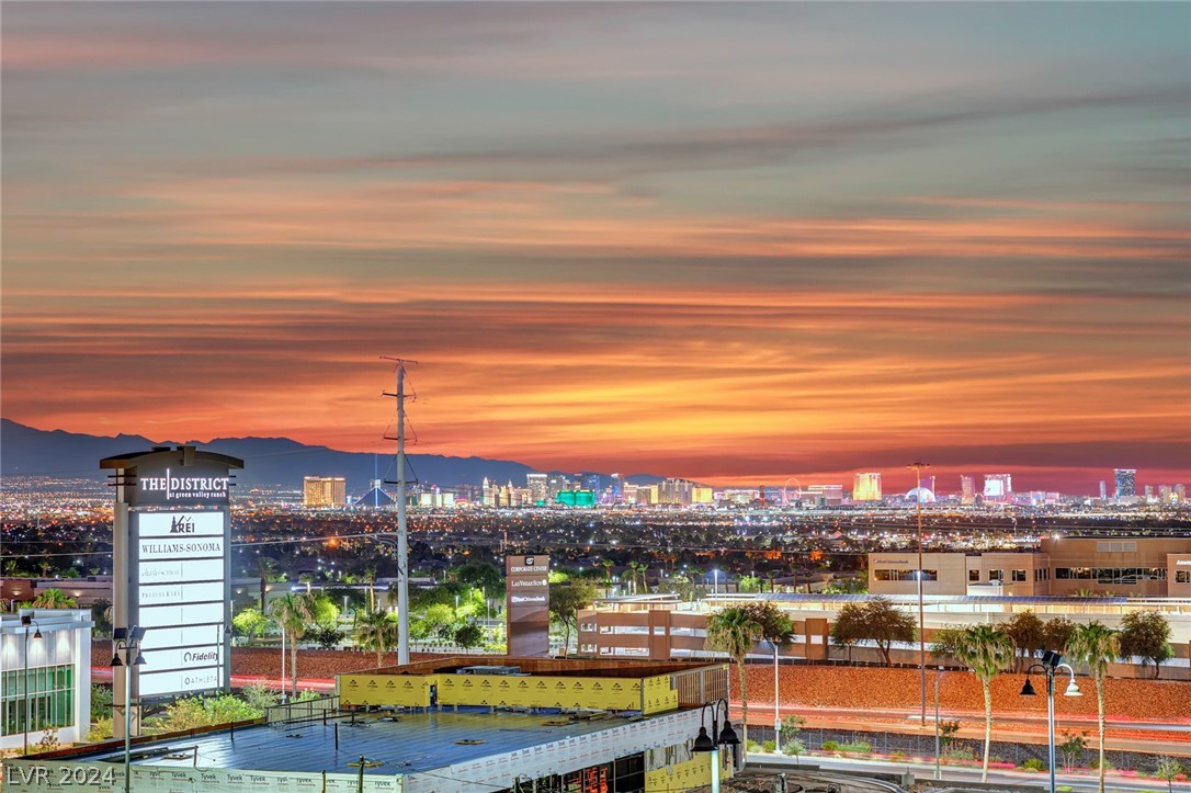 2220 Village Walk Drive 3224