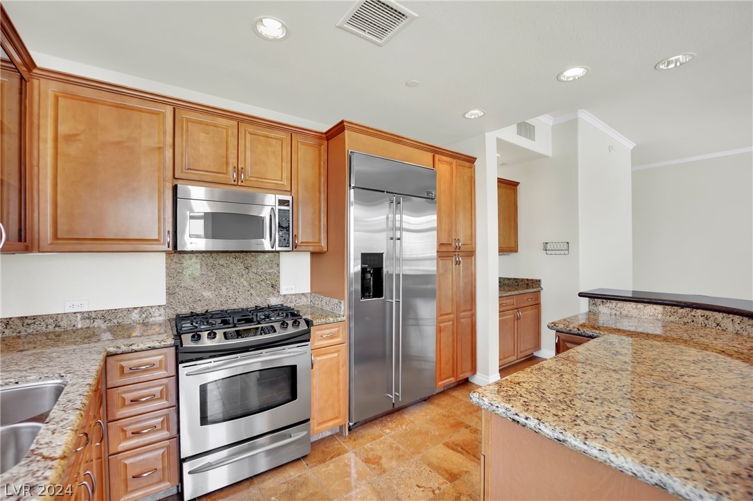 2220 Village Walk Drive 3224