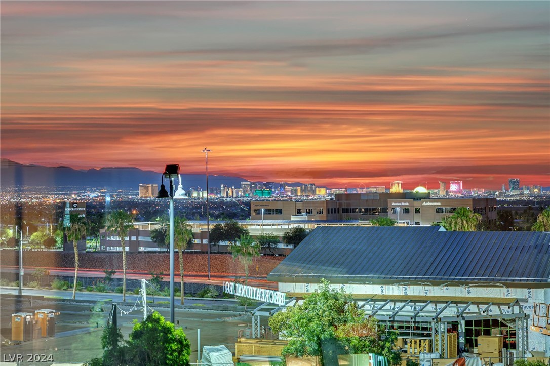 2220 Village Walk Drive 3224