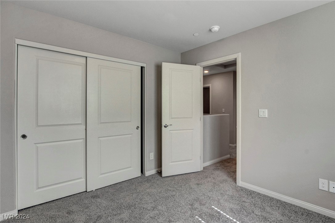 10269 Crimson Meadow Avenue