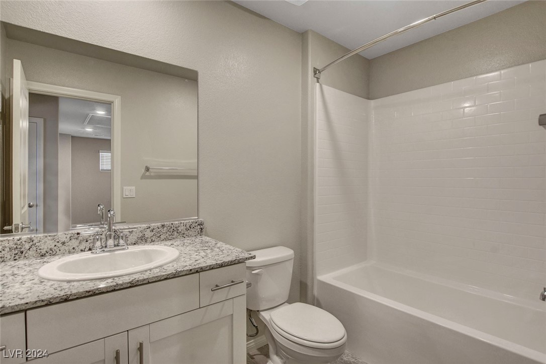 10269 Crimson Meadow Avenue