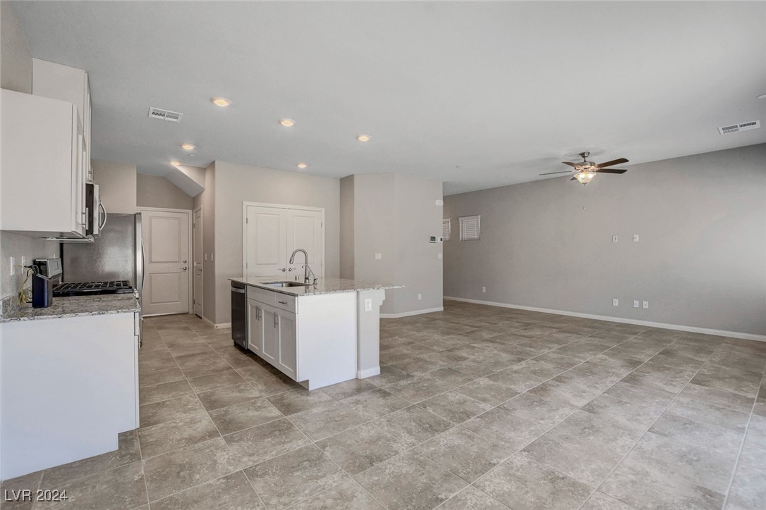 10269 Crimson Meadow Avenue