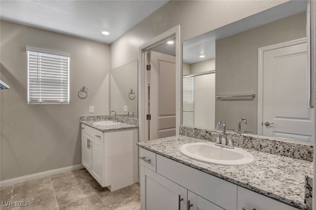 10269 Crimson Meadow Avenue