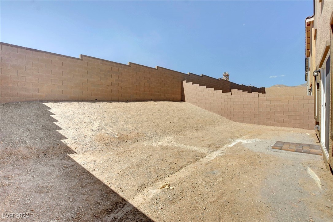 10269 Crimson Meadow Avenue