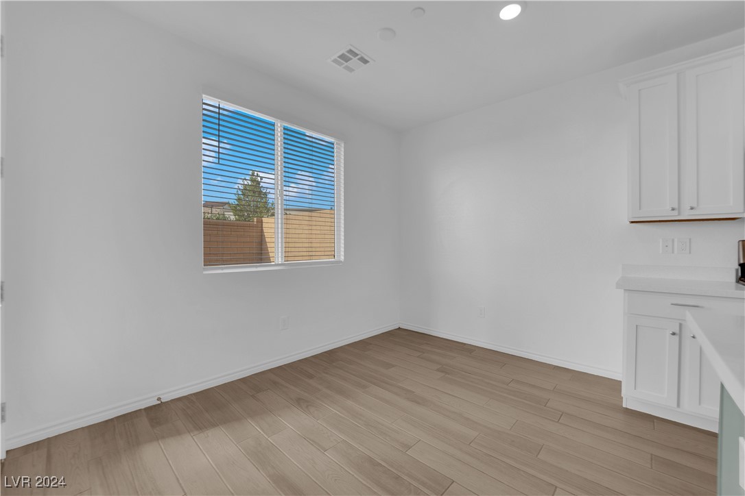 9839 Mojave Mountain Street