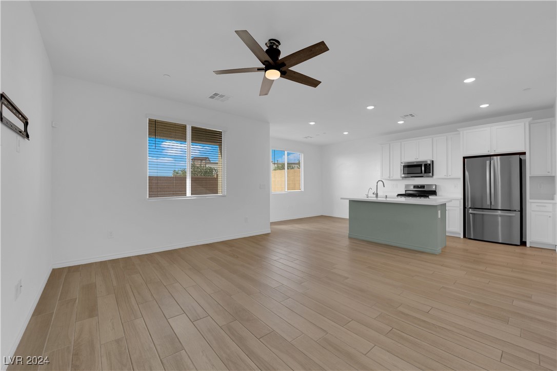 9839 Mojave Mountain Street