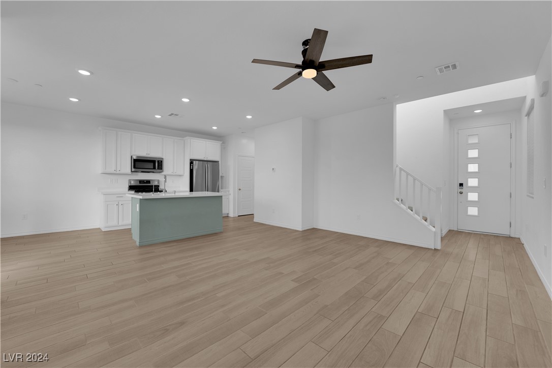 9839 Mojave Mountain Street