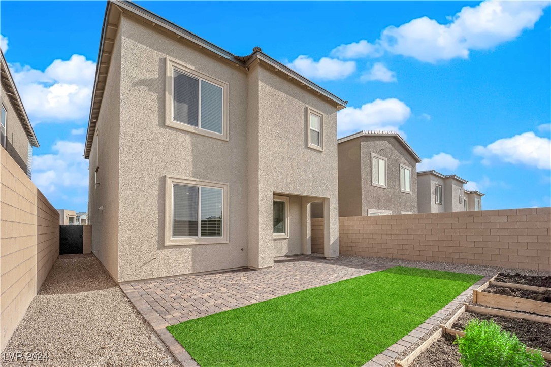 9839 Mojave Mountain Street