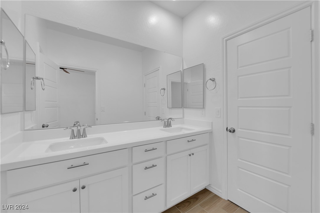 9839 Mojave Mountain Street