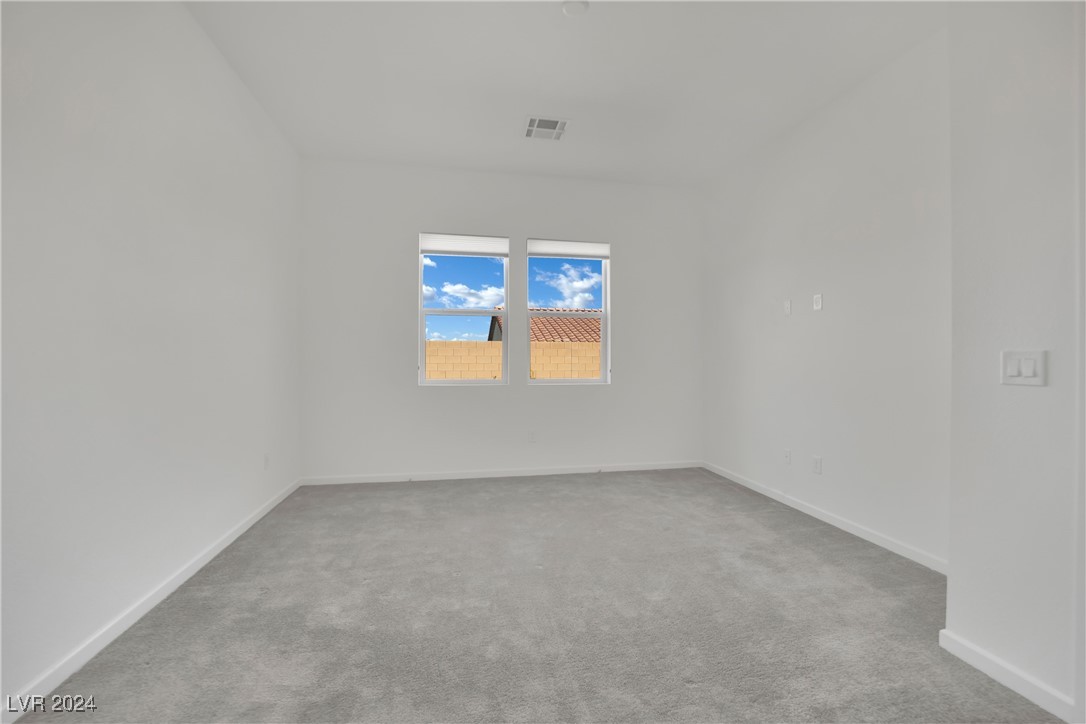 9022 Skye Treeline Street