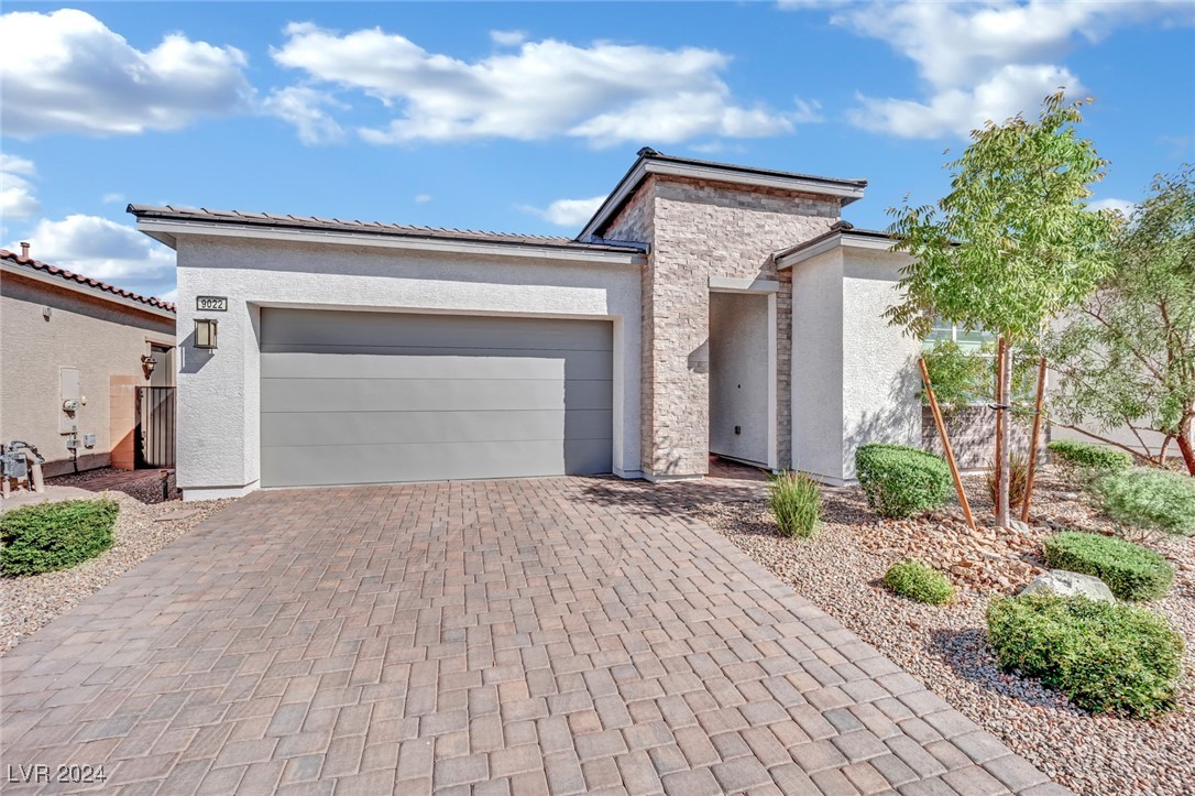 9022 Skye Treeline Street