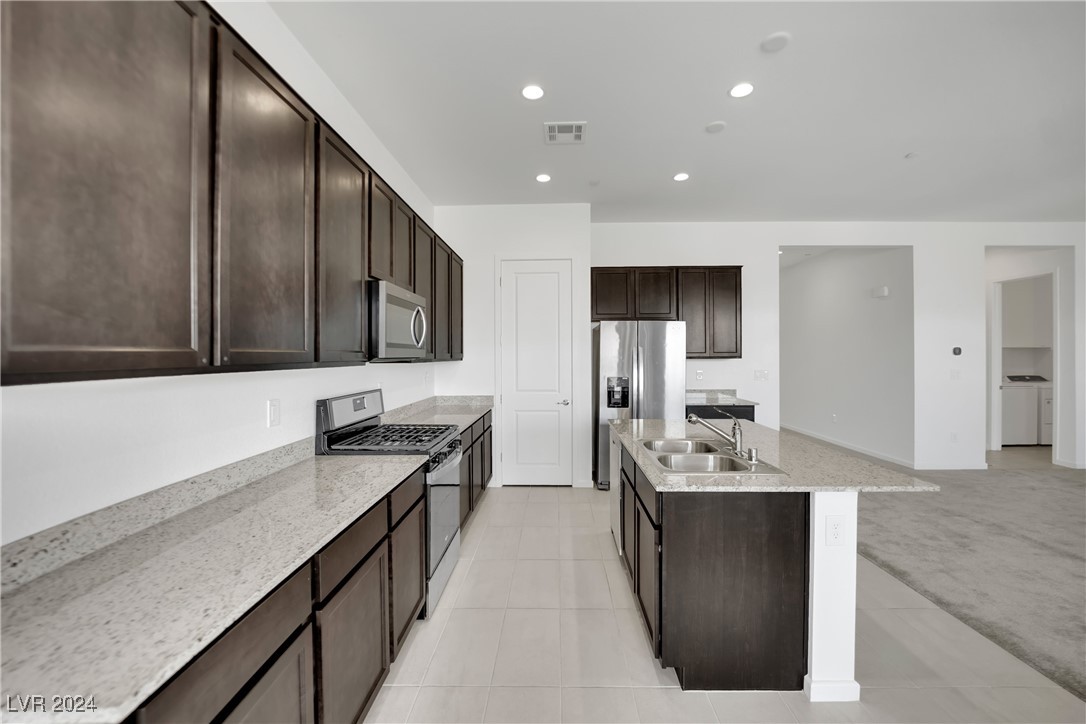 9022 Skye Treeline Street