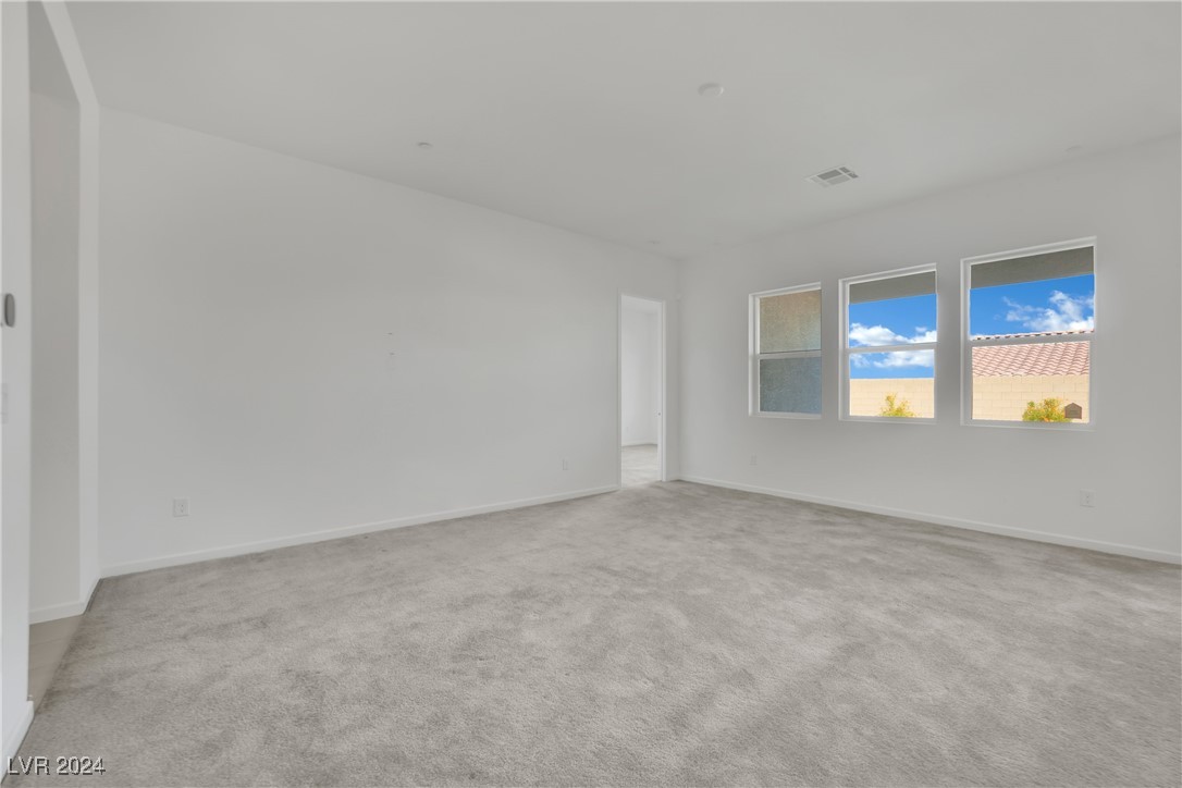 9022 Skye Treeline Street