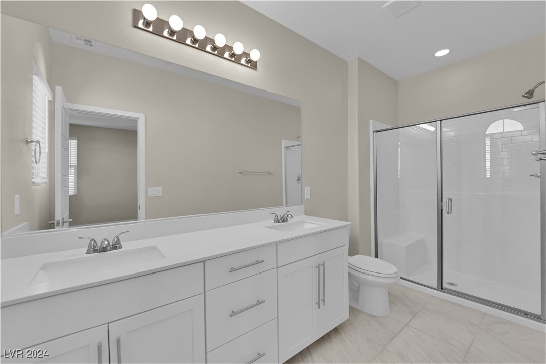 11692 Hamilton Lake Avenue