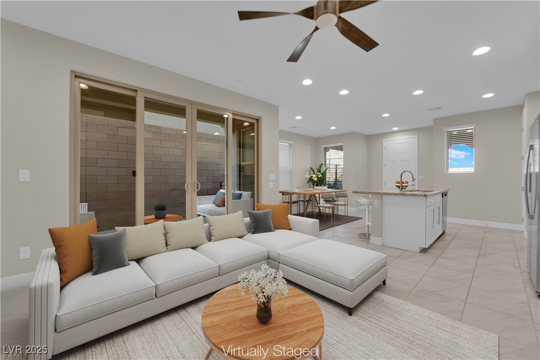 11692 Hamilton Lake Avenue