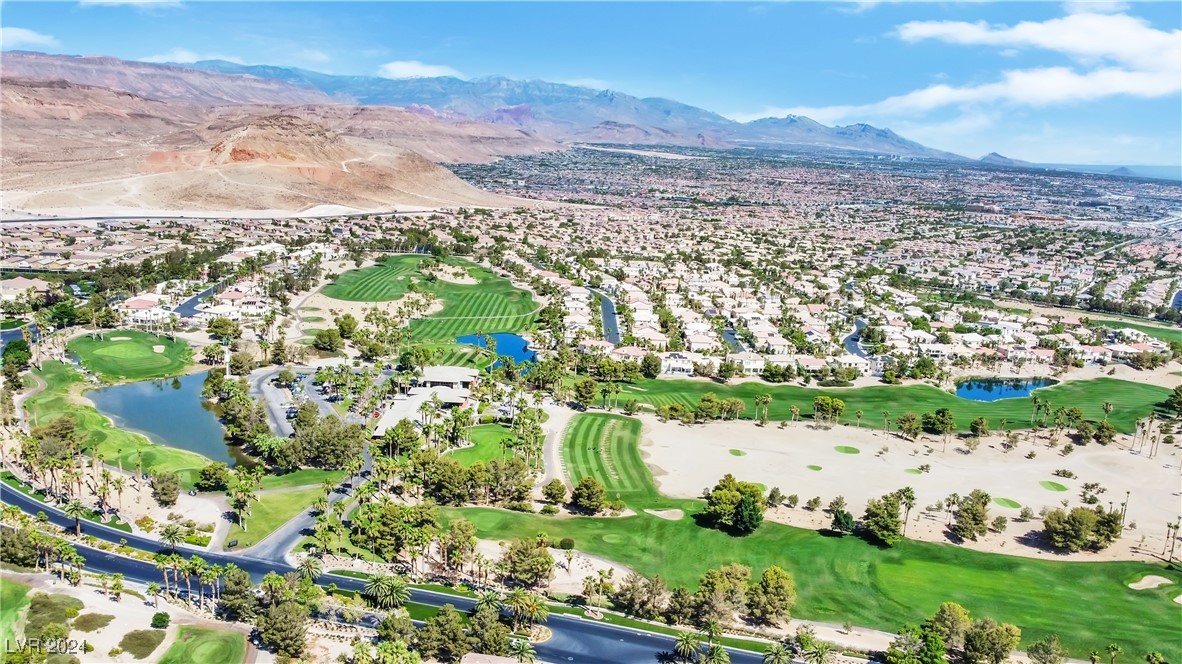 63 Dogwood Hills Street