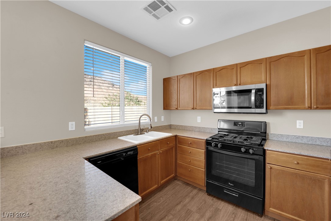 63 Dogwood Hills Street