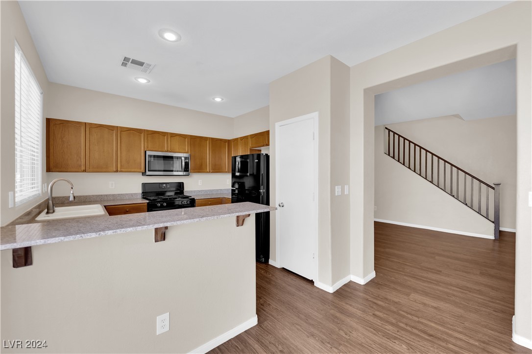 63 Dogwood Hills Street