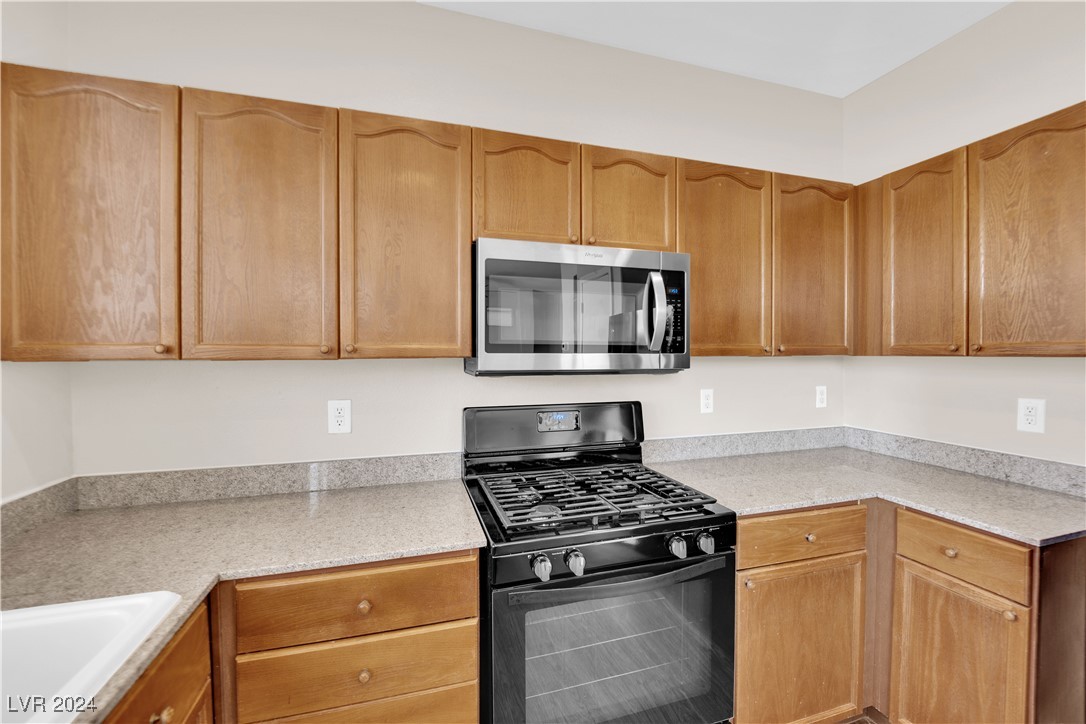 63 Dogwood Hills Street