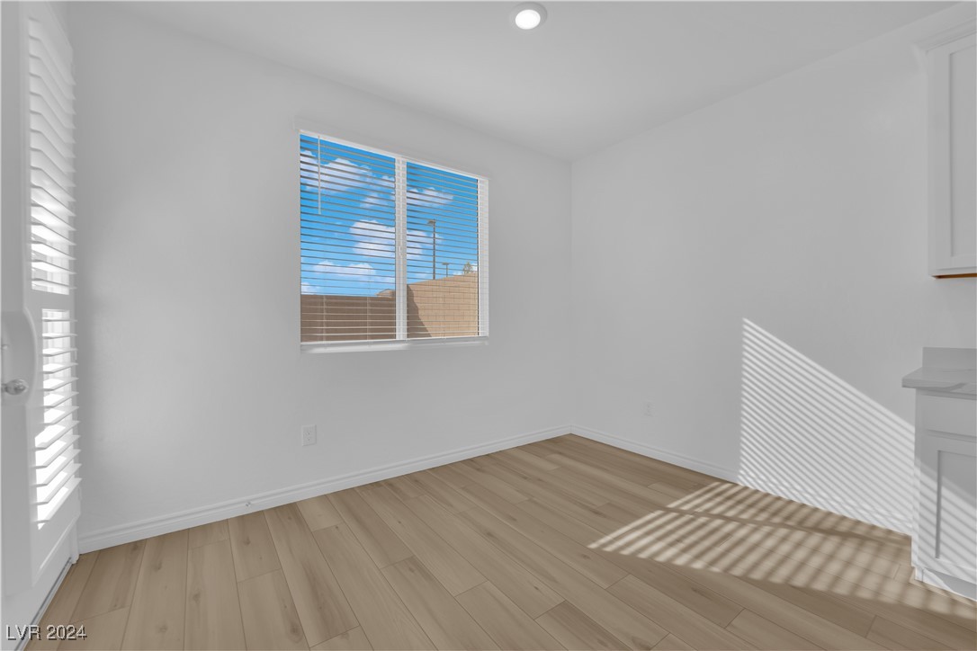 9815 Mojave Mountain Street