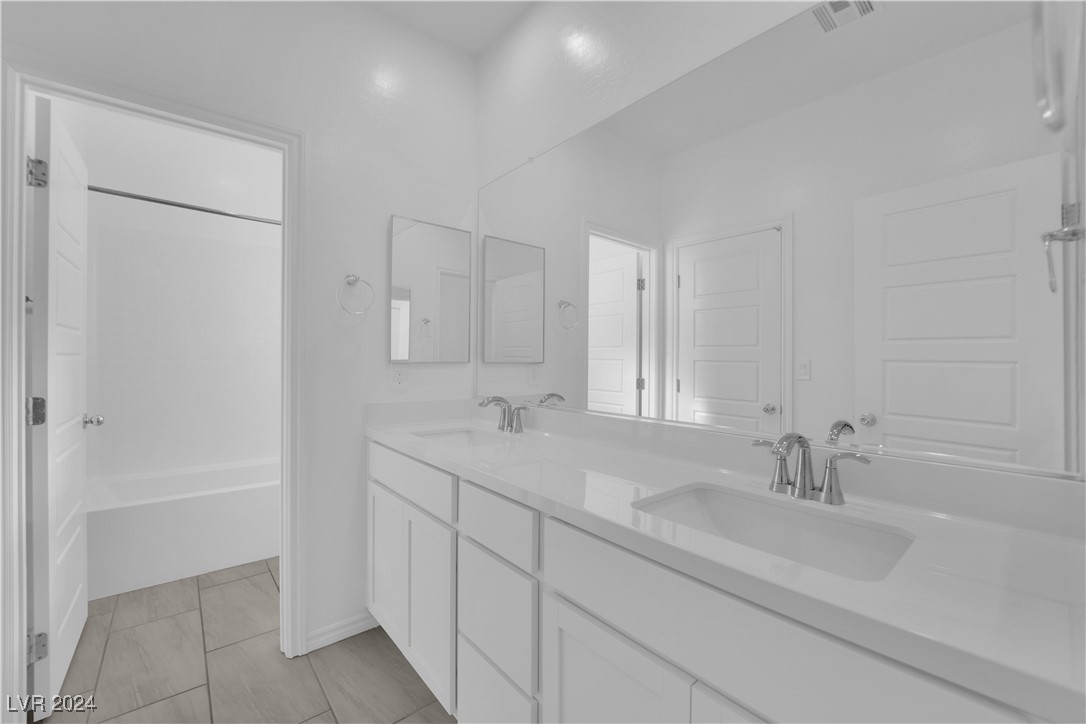 9815 Mojave Mountain Street