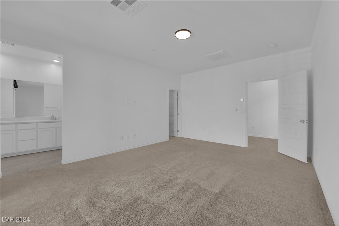 9815 Mojave Mountain Street