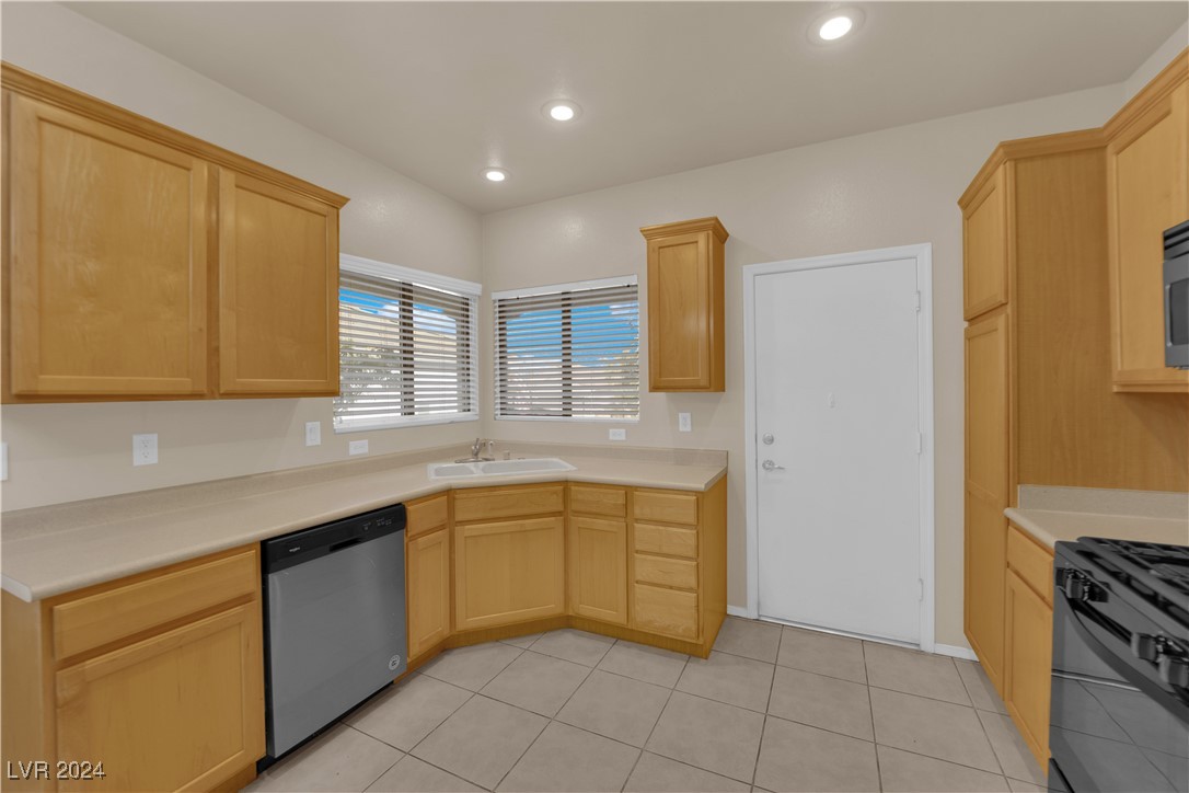 577 Cypress Gardens Place