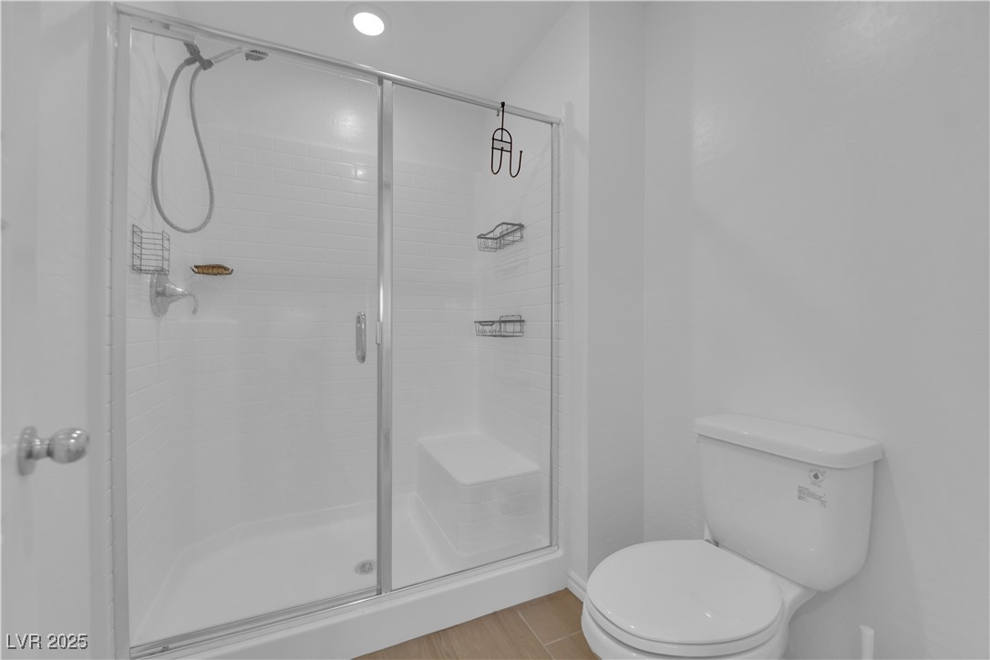 6200 Foxes Dale Street