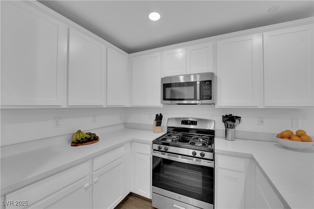 6200 Foxes Dale Street