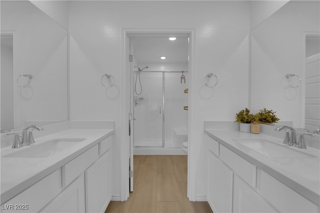 6200 Foxes Dale Street