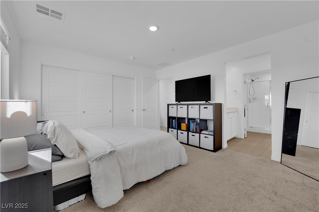 6200 Foxes Dale Street