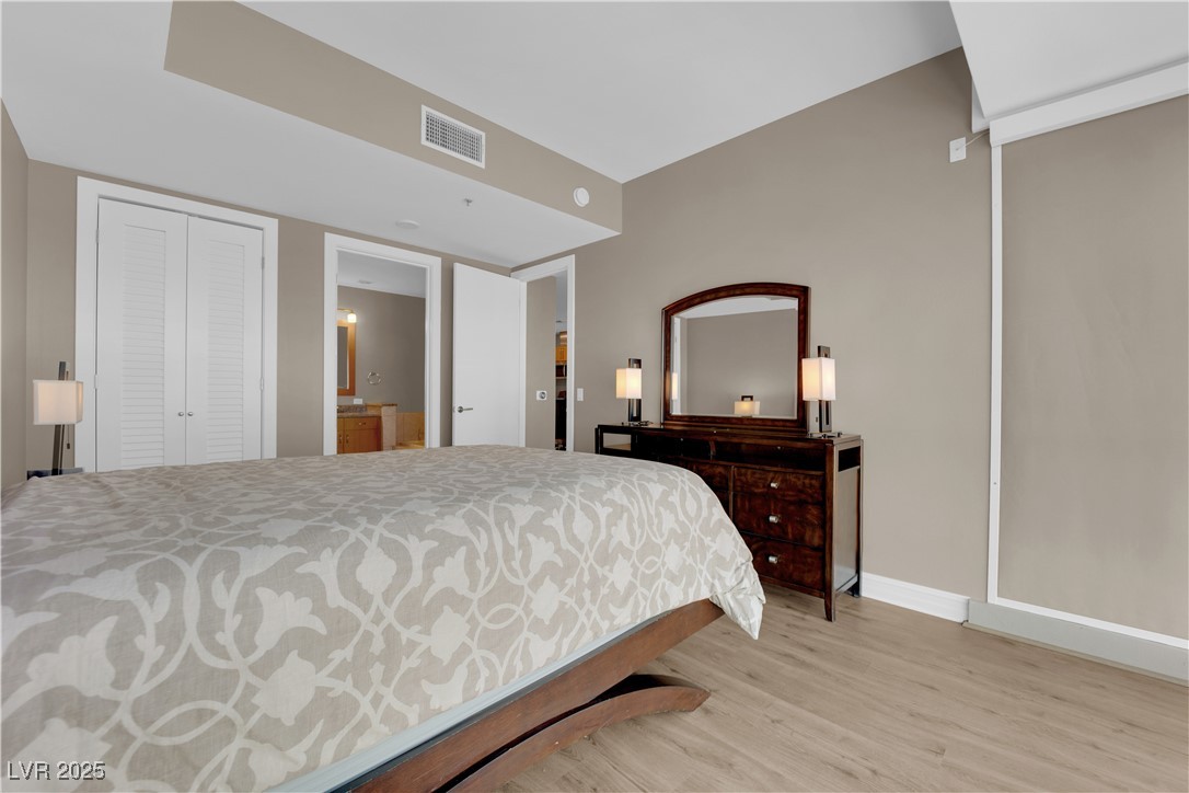 4575 Dean Martin Drive 2303