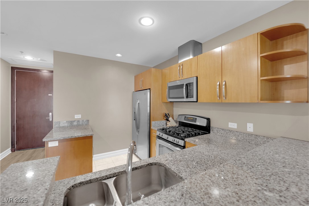 4575 Dean Martin Drive 2303