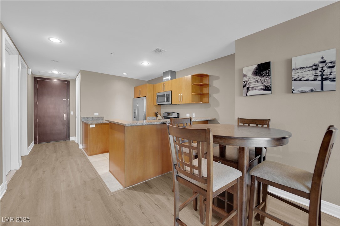 4575 Dean Martin Drive 2303