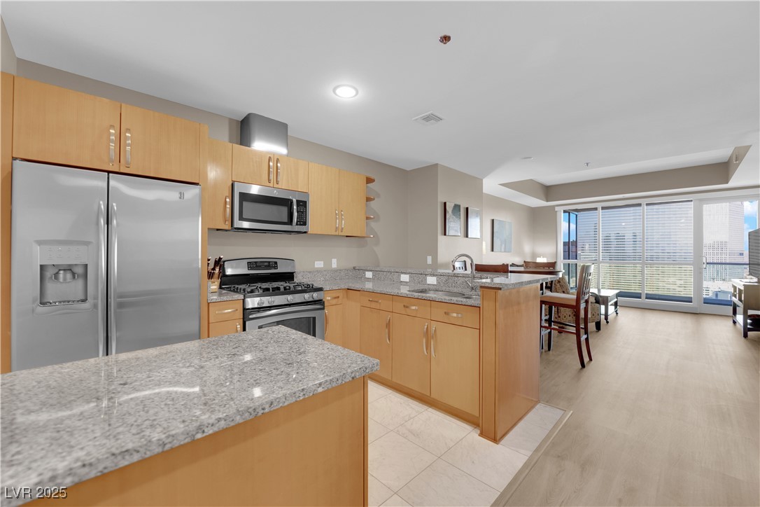 4575 Dean Martin Drive 2303